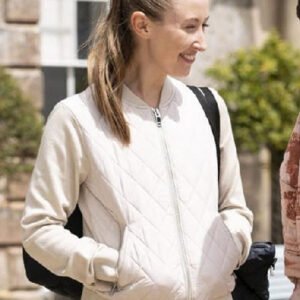 Chloe 2022 Erin Doherty Jacket